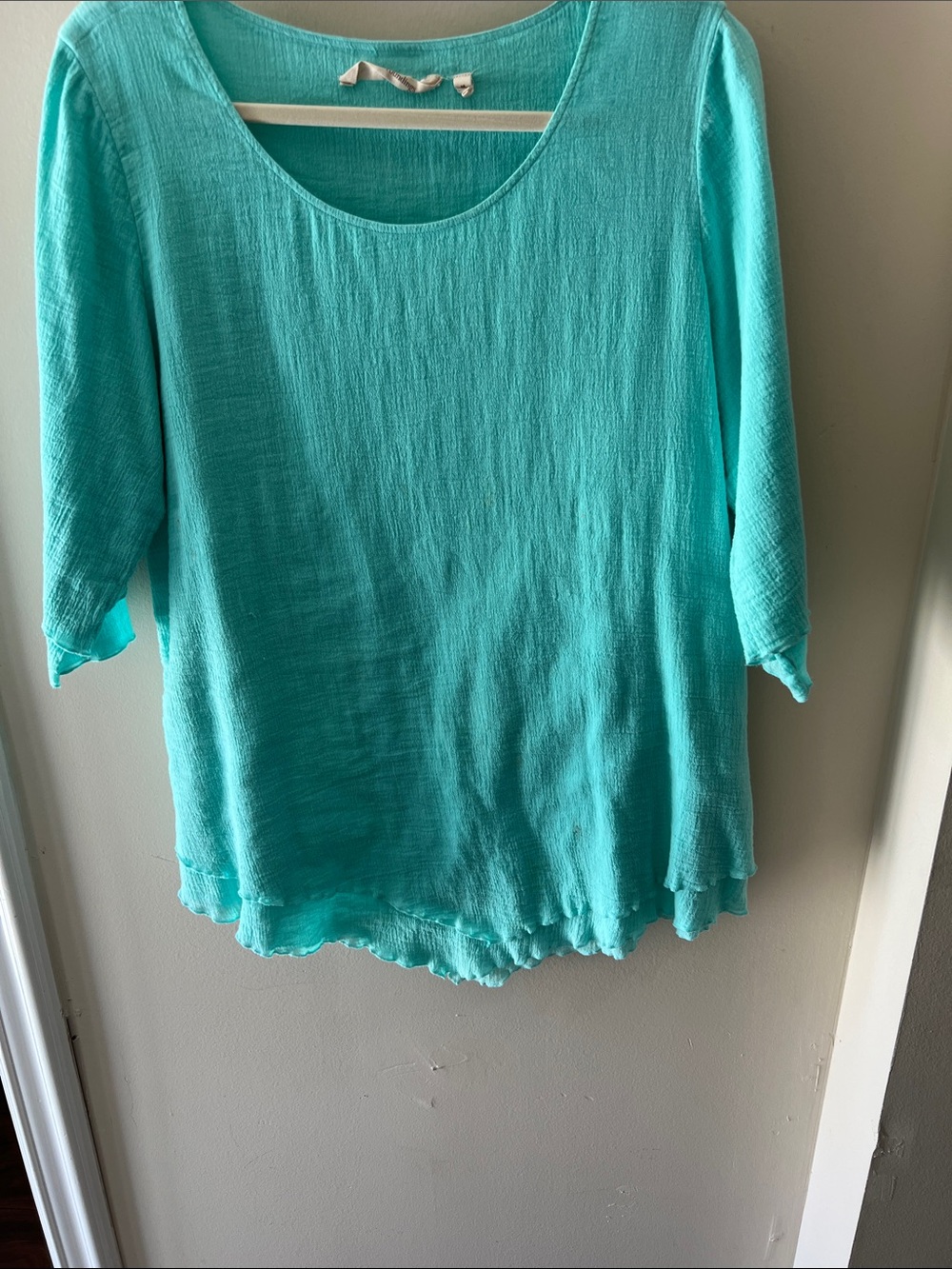 Lightweight Turquoise Scoop Neck Women's Top